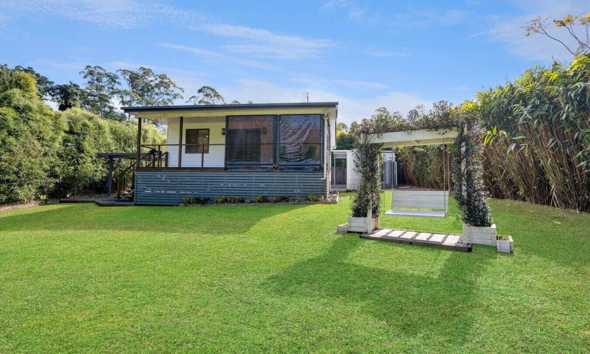 Peachester Apartment | Cozy Cottage @ Sunshine Grove