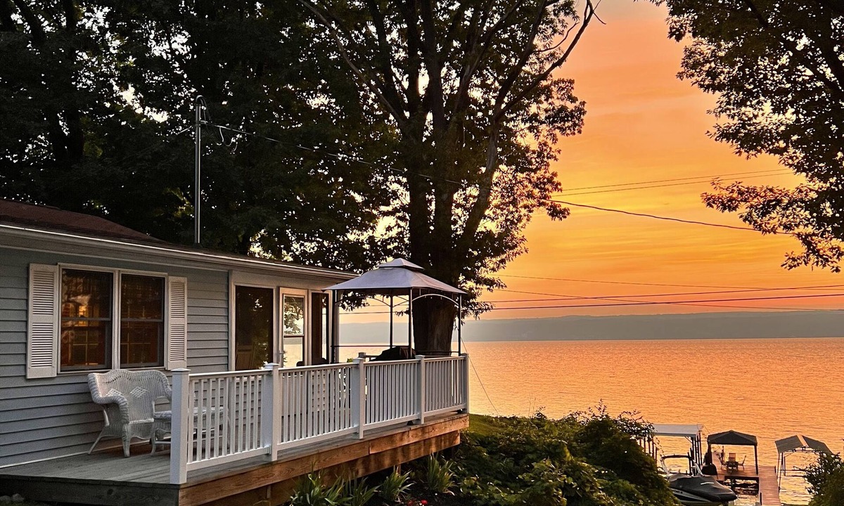 Town of Milo Cottage | Cozy Cottage with Sauna, Private Dock & Walkable Winery and 2 Restaurants