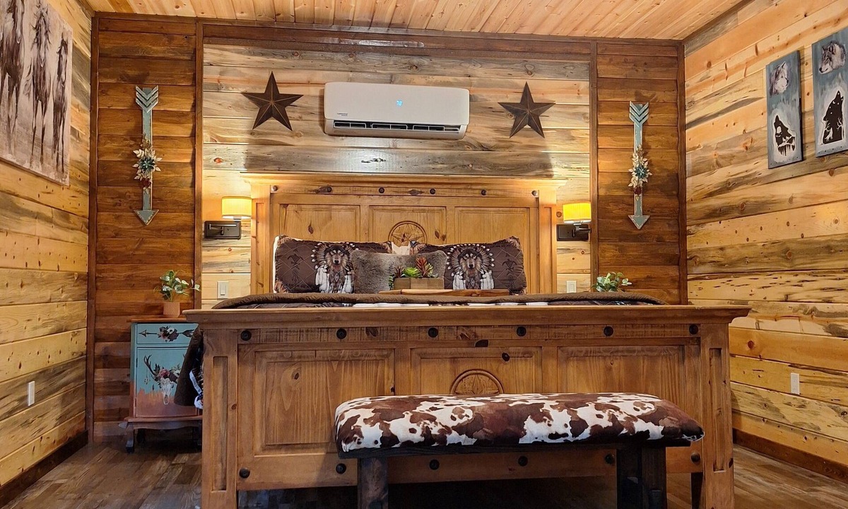 Ringold Cabin | Cozy country 1-bedroom 1 bath cabin