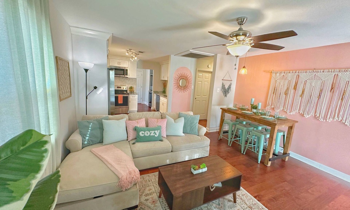 East Memphis House | Cozy Cove 3br/2ba, at High Point