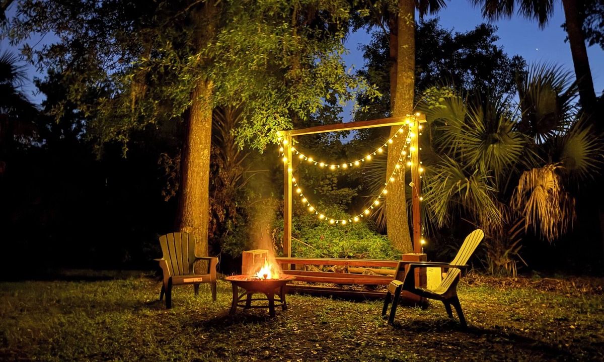Crystal River House | Cozy Crystal River - Entire House - 90 day minimum