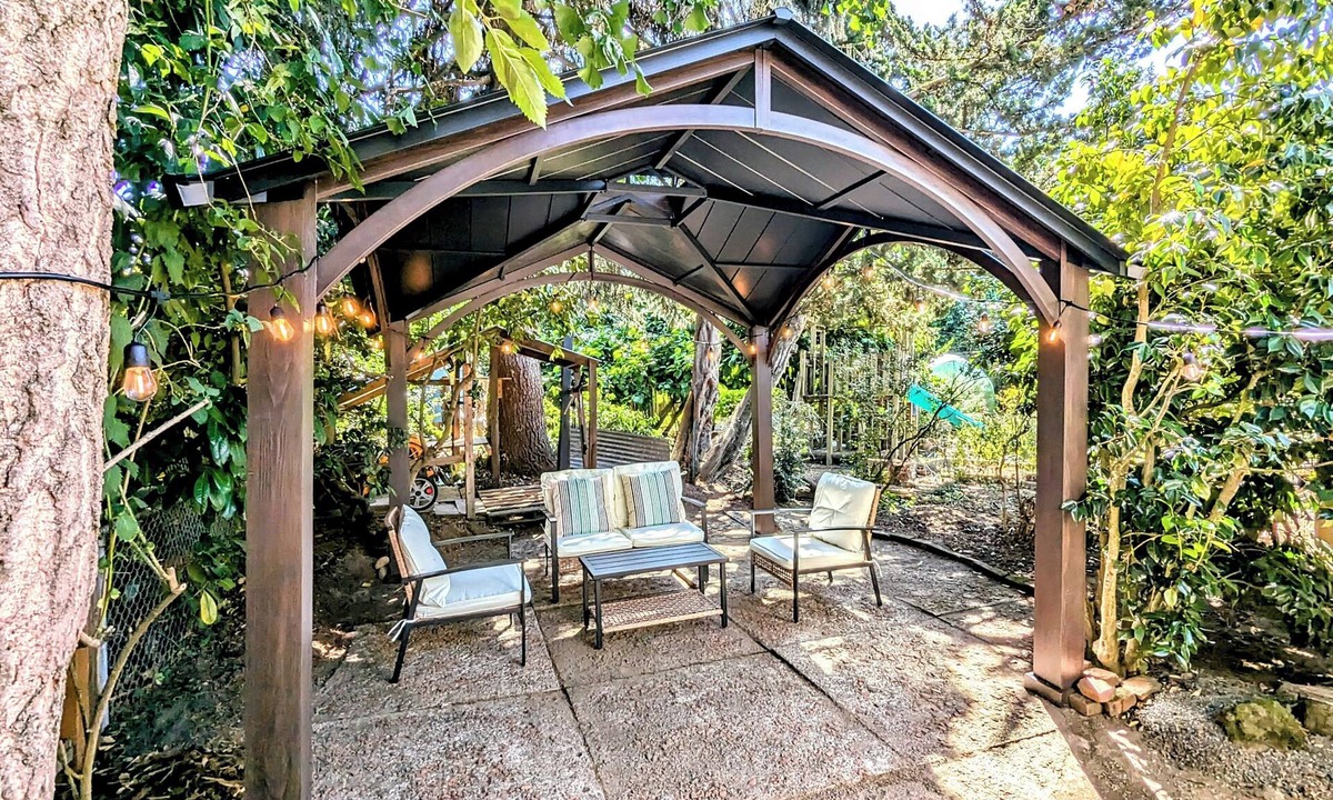 Cully Apartment | Cozy Cully Suite with Private Patio + Near PDX