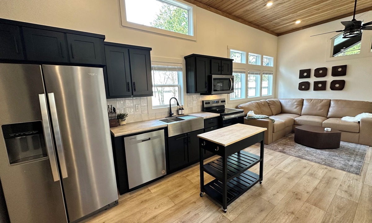 Dogwood Cabin | Cozy Cypress Cabin