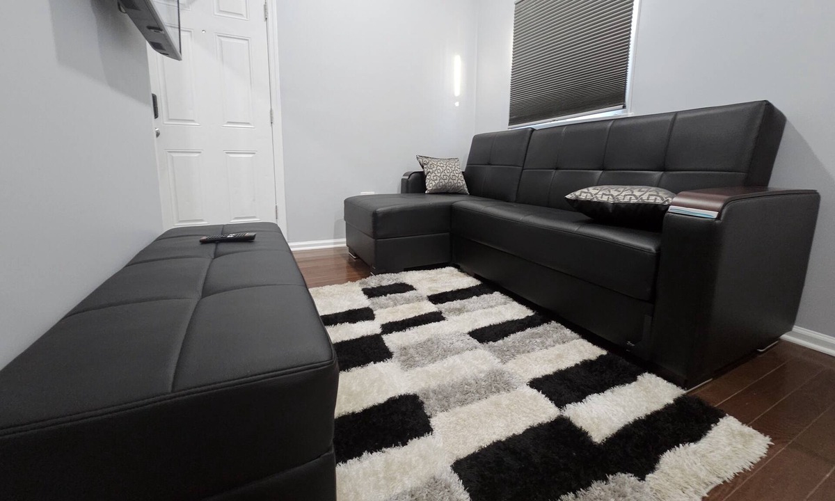 Hempstead Apartment | Cozy Deluxe Suite