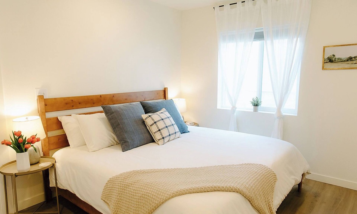 Moscow Apartment | Cozy Downtown Havens - 2