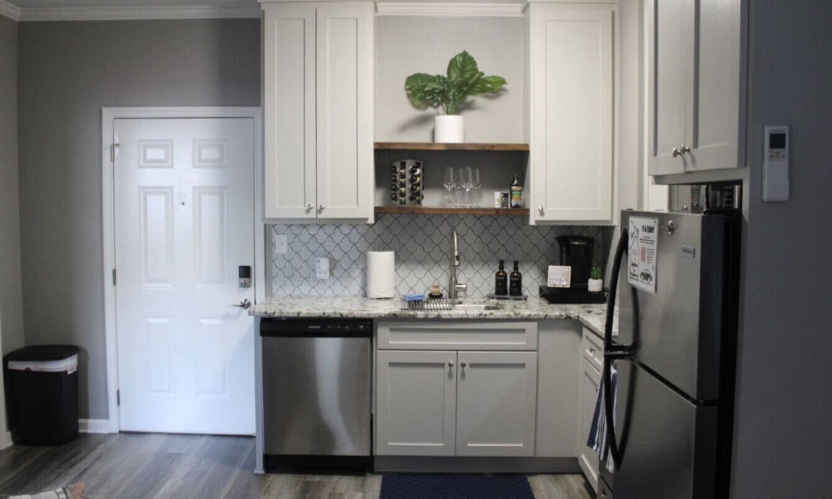 Downtown Little Rock Apartment | Cozy Downtown Retreat: Little Rock| Capitol| Parks
