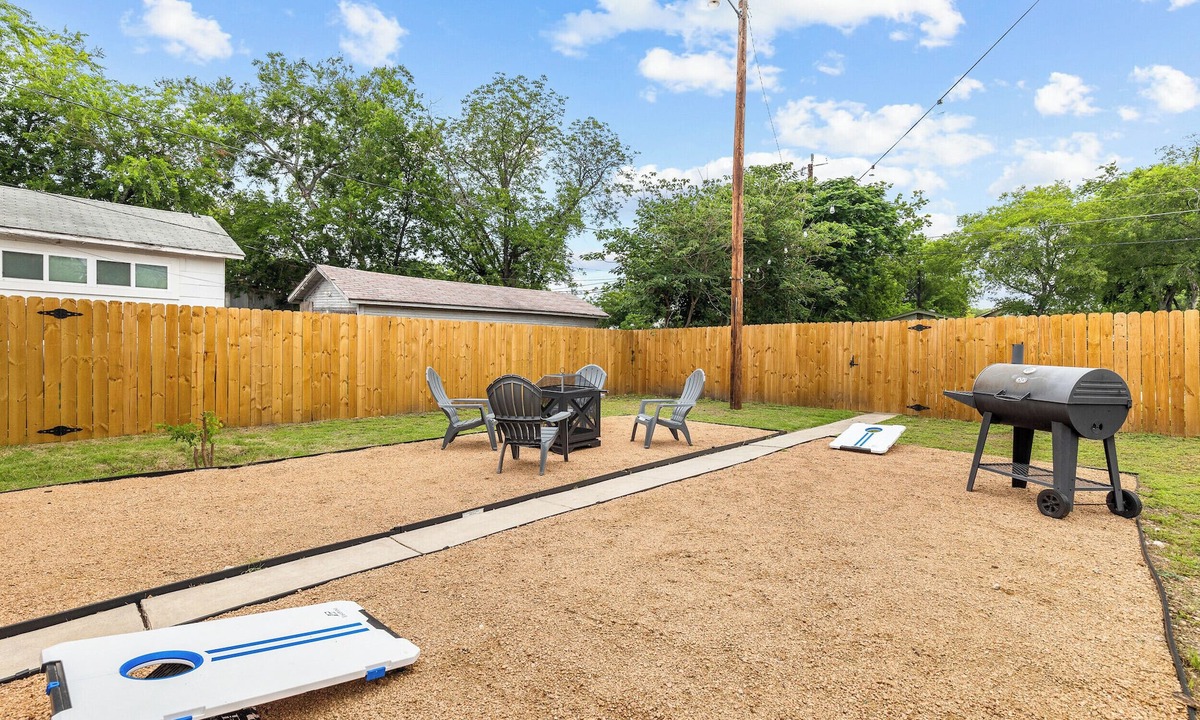 Highland Park House | Cozy Duplex Near Downtown & Riverwalk - 102