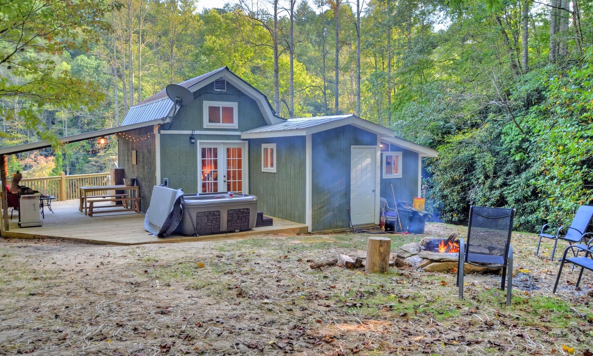 Almond House | Cozy Forest Tiny Cabin Hot Tub Fire Pit Pets Welcome Near NOC & GSMR
