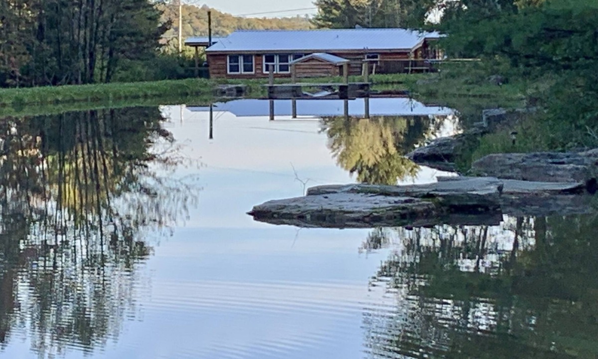 Fishs Eddy Cottage | Cozy French Woods Cottage, Pond and Pool