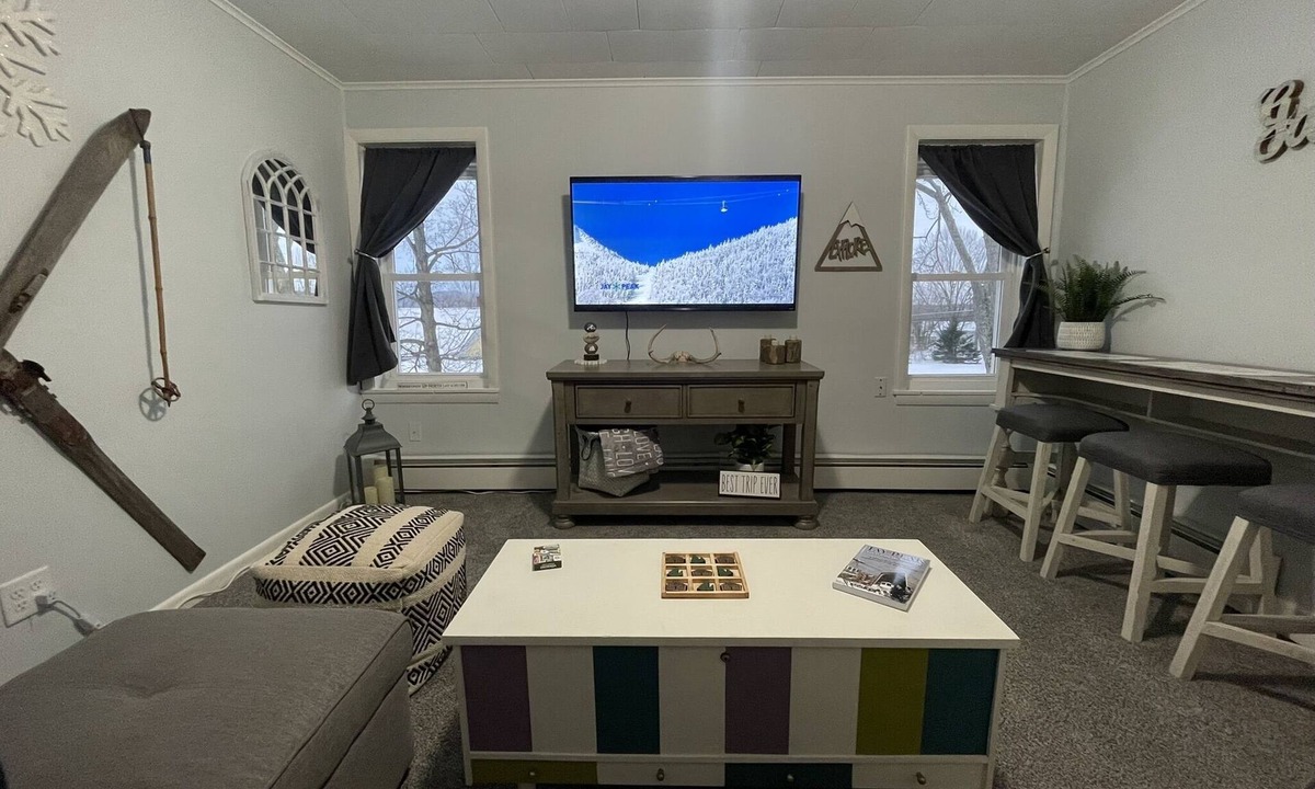 North Troy Apartment | Cozy Getaway close to Jay Peak!
