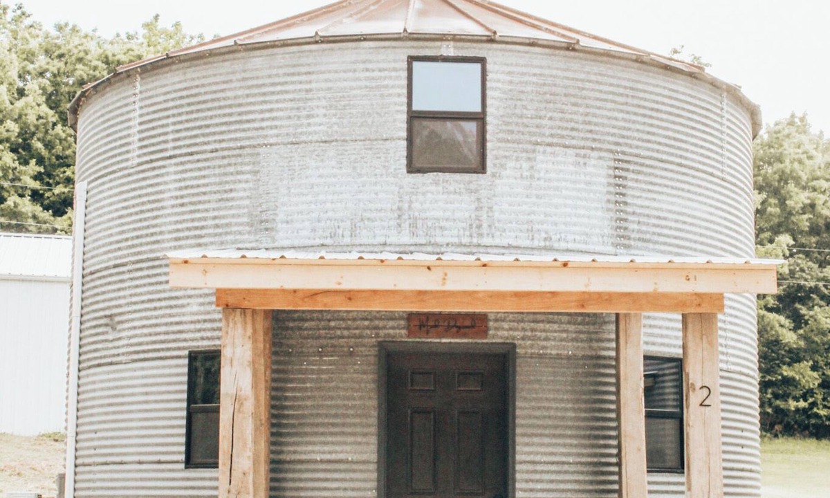 Tebbetts Cabin | Cozy Grain Bin Lodge with WiFi and AC in tranquil Loose Creek, MO, Unit 2