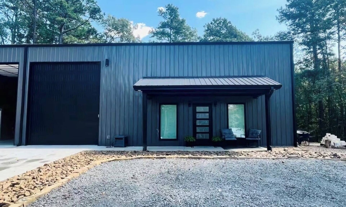 Clinton House | Cozy Greers Ferry Getaway