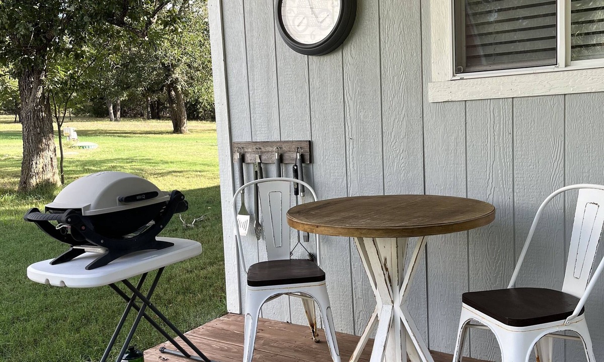 Wyldwood House | Cozy Guesthouse right outside Austin, TX Near COTA