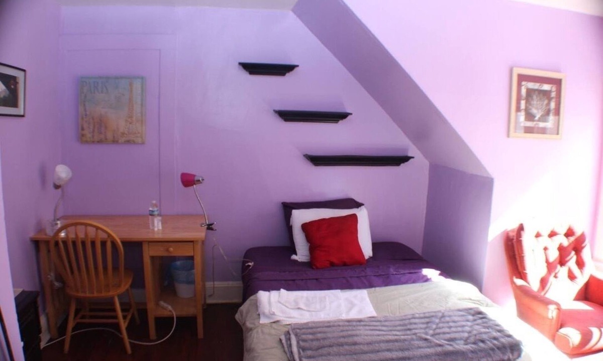 West Hartford House | Cozy Historic Home