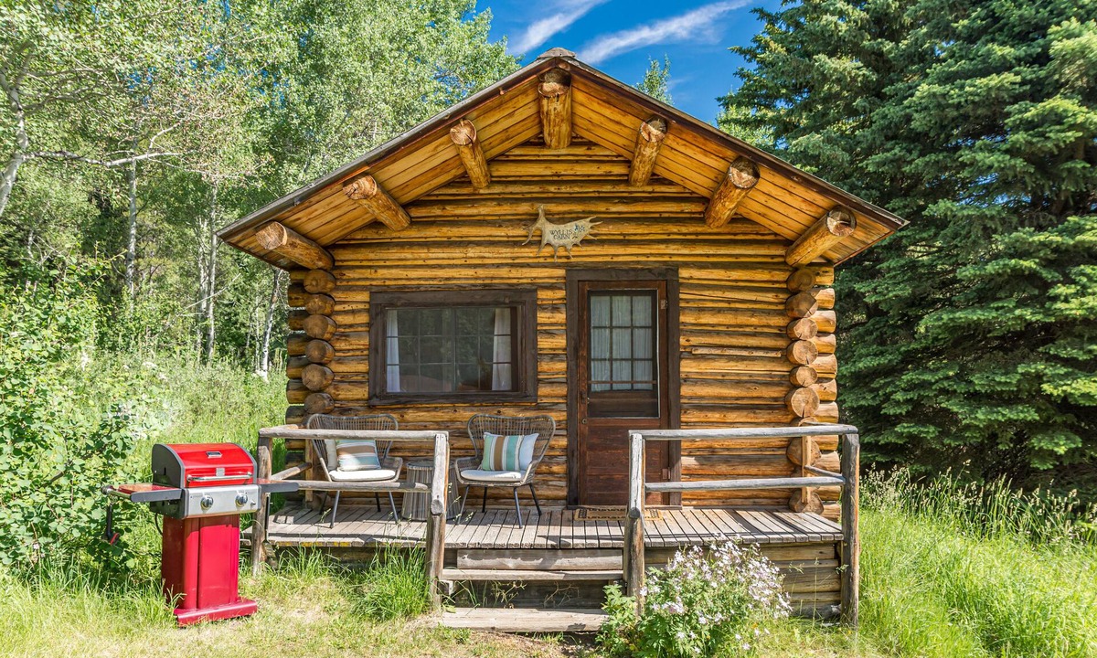 Wilson Cabin | Cozy Historic Log Cabin on Trail Creek Ranch