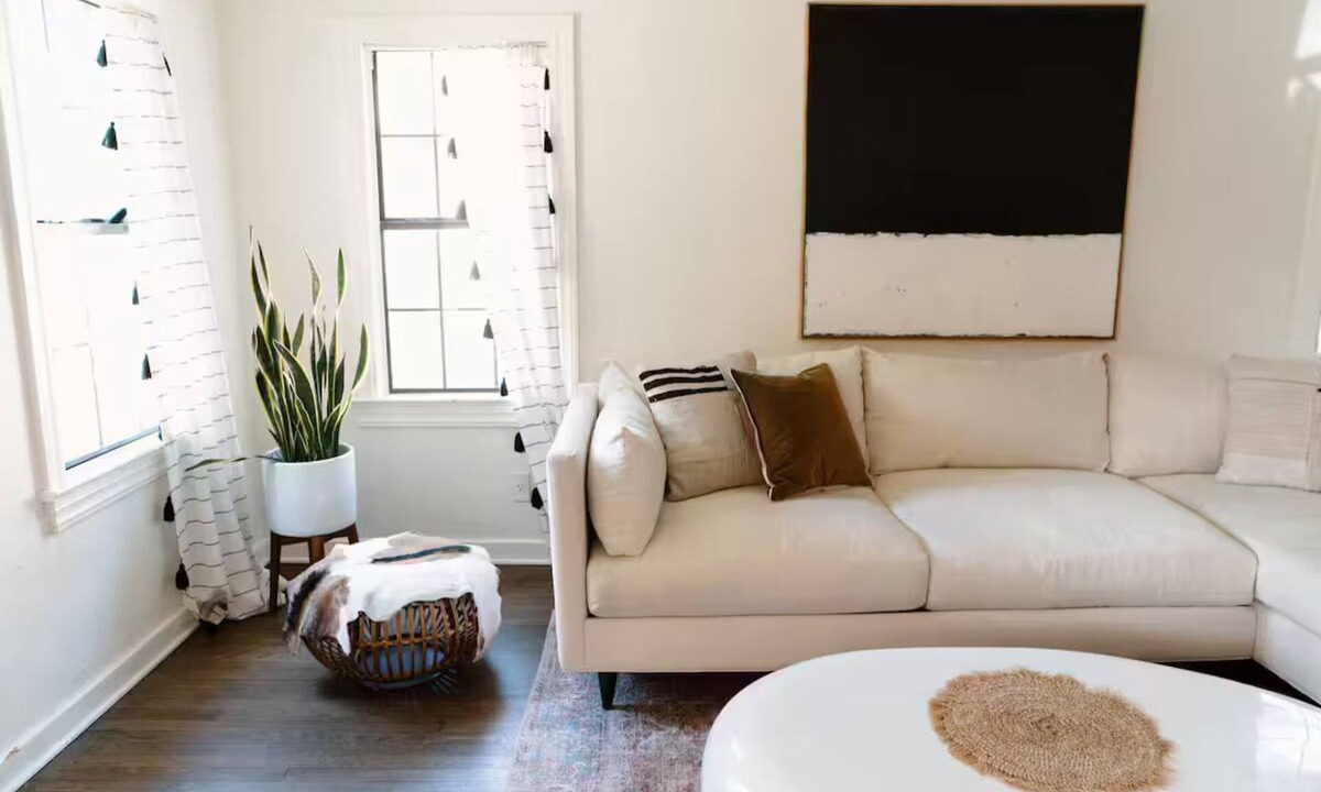 Edmond House | Cozy Historical Home, Walk to Downtown Edmond
