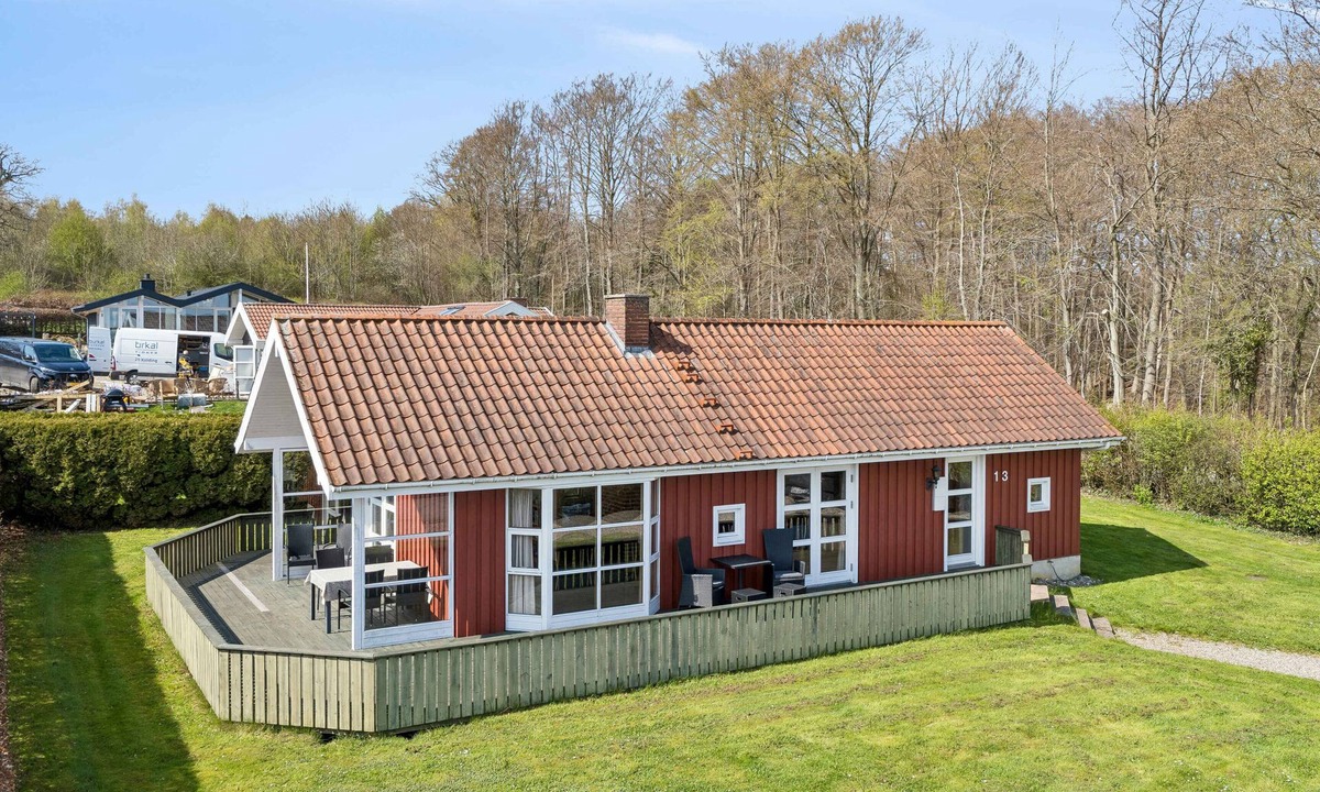 Grønninghoved Strand House | Cozy holiday home near forest and beach