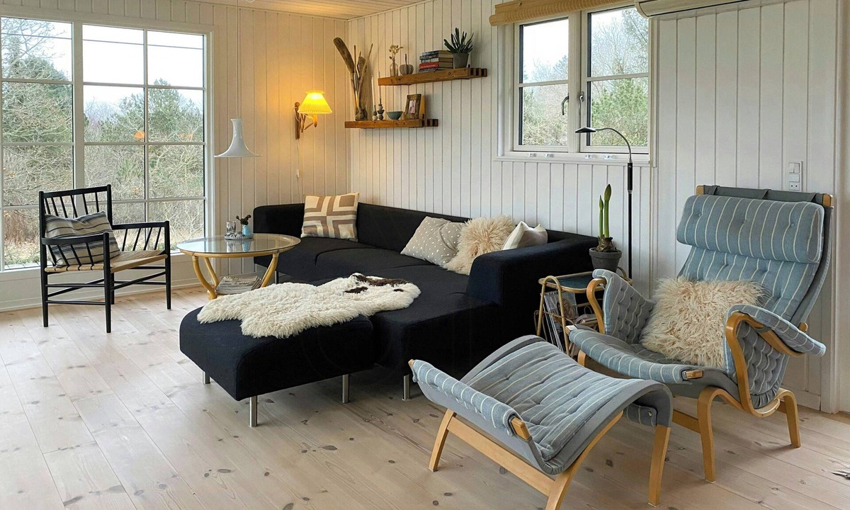 Fur House | Cozy holiday home with fjord views on Fur