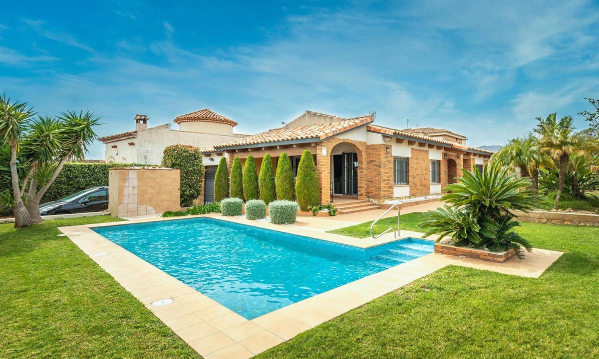 L'Hospitalet de l'Infant House | Cozy home in Hospitalet De L´Infant