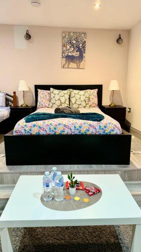 Acton Apartment | Cozy Home