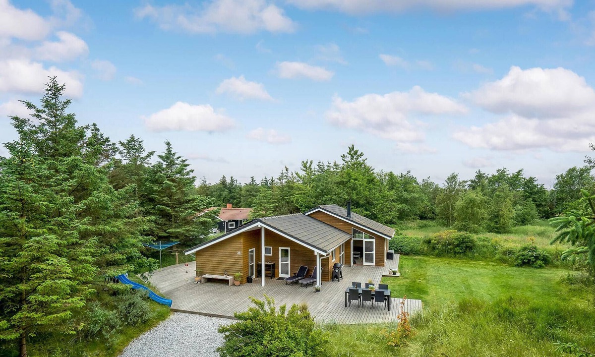 Aalbaek House | Cozy home in ålbæk with kitchen