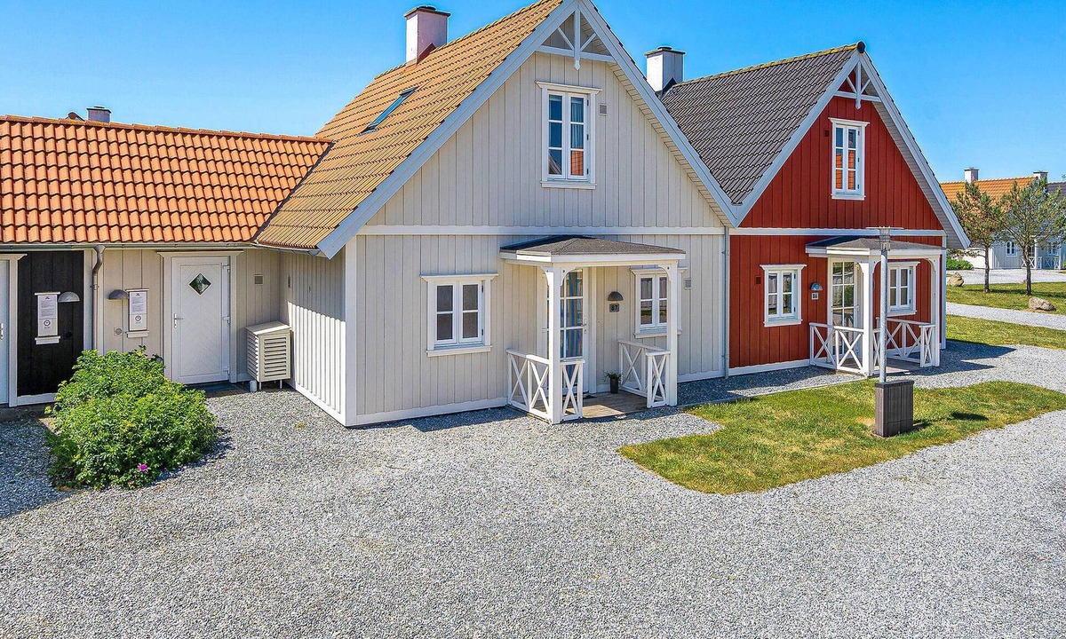 Blavand Strand House | Cozy home in Blåvand with sauna
