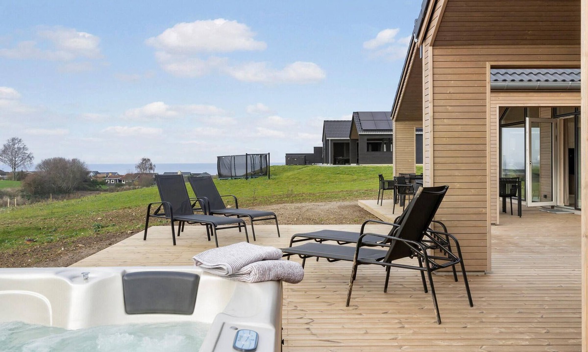 Skastrup House | Cozy home in Bogense with sauna