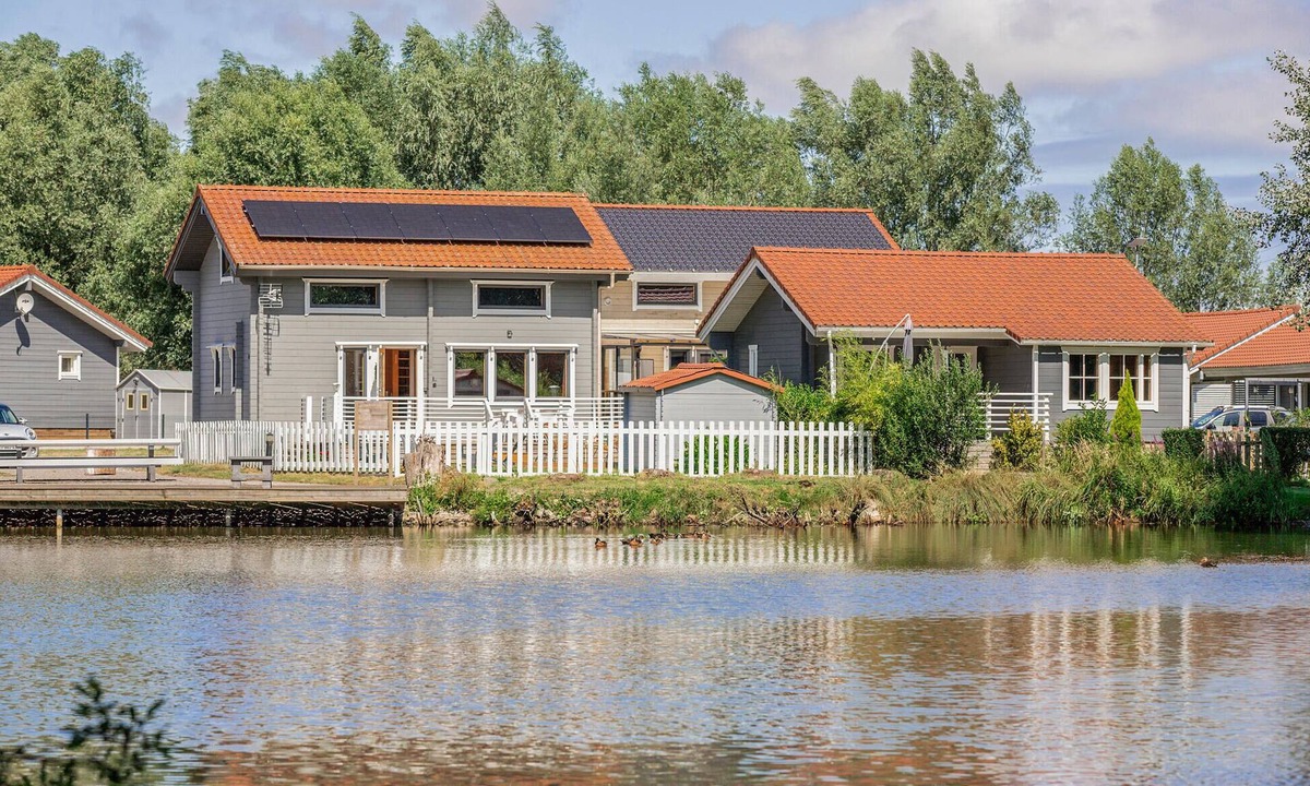 Bourbourg House | Cozy home in BOURBOURG with WiFi