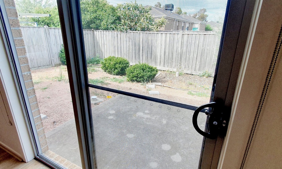 Tarneit House | Cozy Home in Central Location