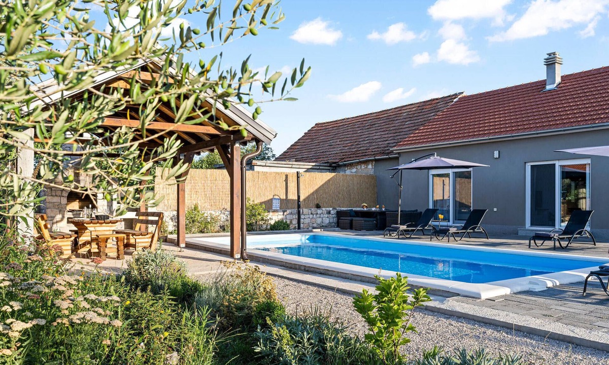 Drinovci House | Cozy home in Drinovci