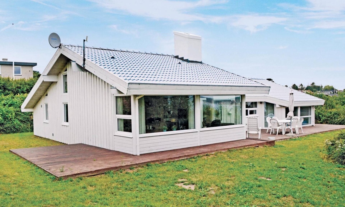 Egsmark Strand House | Cozy home in Ebeltoft with sauna