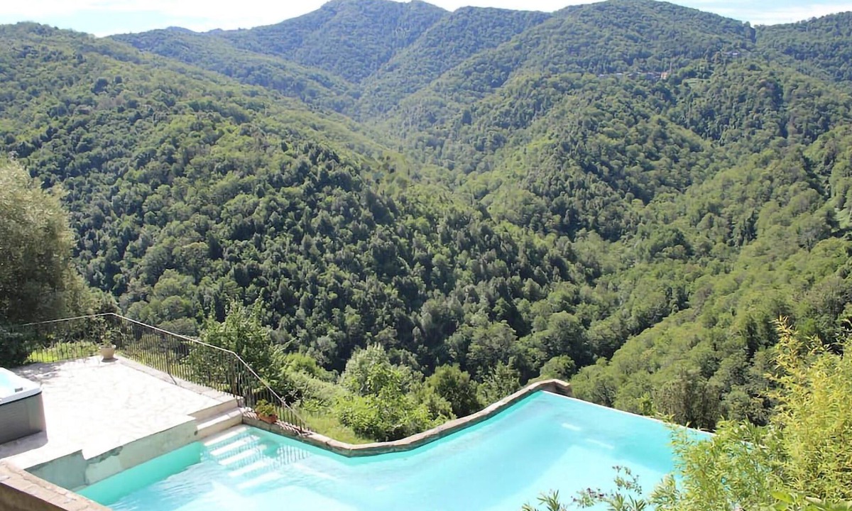 Carcheto-Brustico House | Cozy home in CARCHETO BRUSTICO with swimming pool