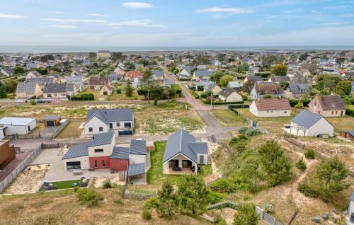 Saint-Germain-sur-Ay House | Cozy Home In Saint Germain Sur Ay With Wifi