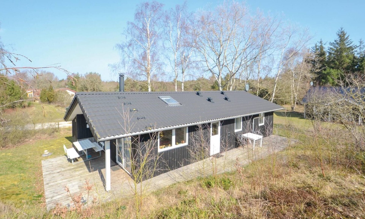 Grenaa House | Cozy home in Grenaa with WiFi