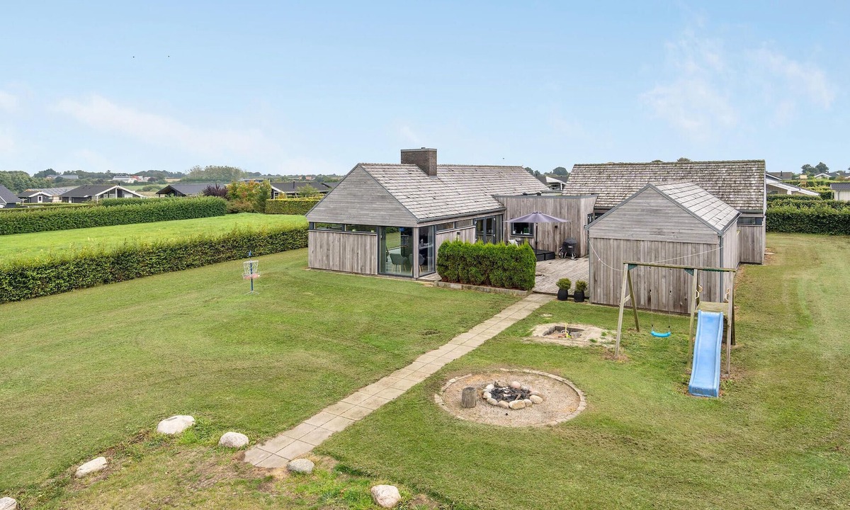 Flovt Strand House | Cozy home in Haderslev with sauna