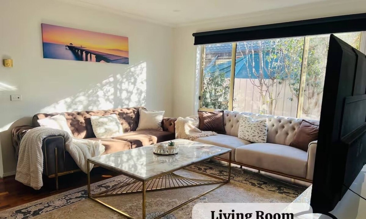 Hampton Park House | Cozy Home in Hampton Park