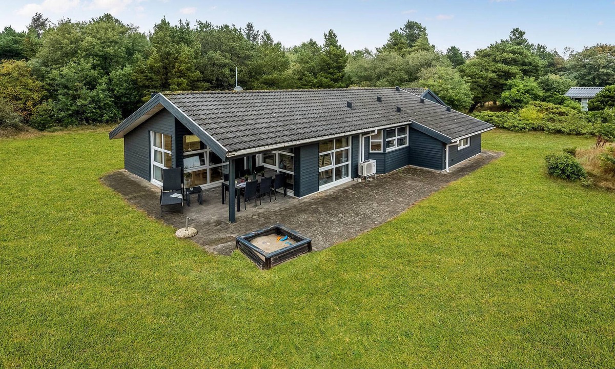Henne House | Cozy home in Henne with sauna