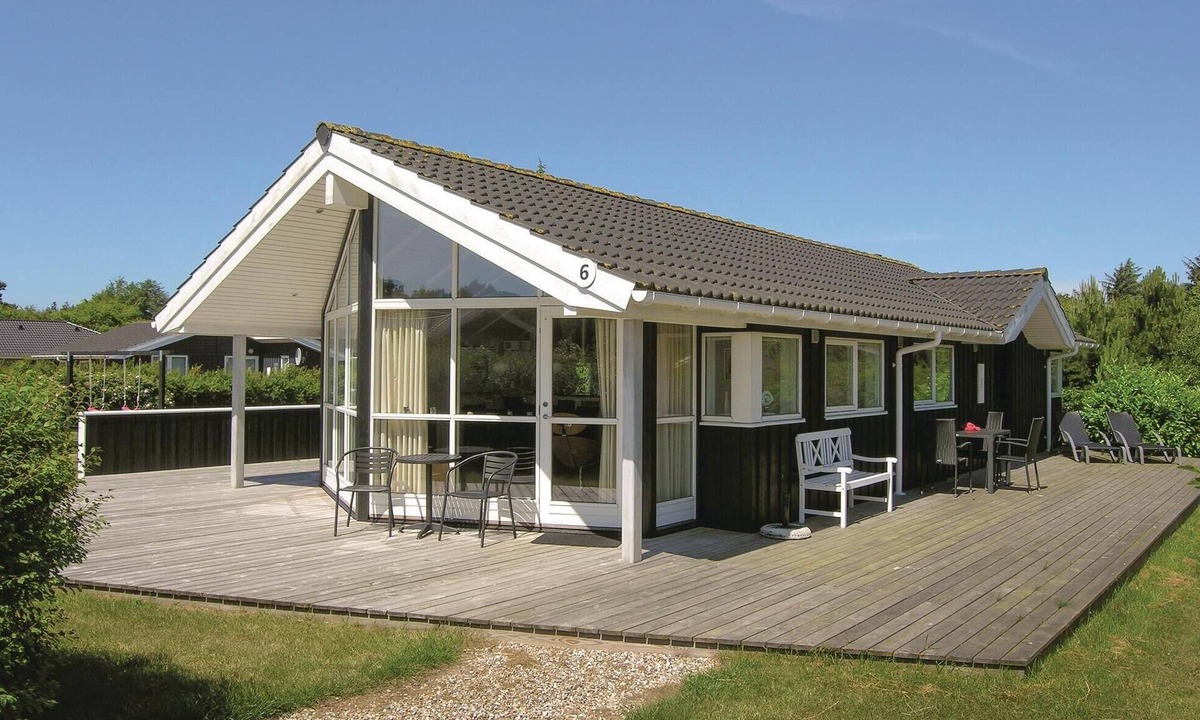 Ristinge House | Cozy home in Humble with WiFi