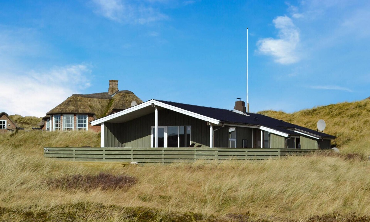 Haurvig House | Cozy home in Hvide Sande with sauna