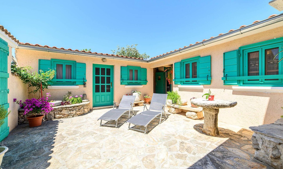 Sibenik House | Cozy home in Jadrija with WiFi