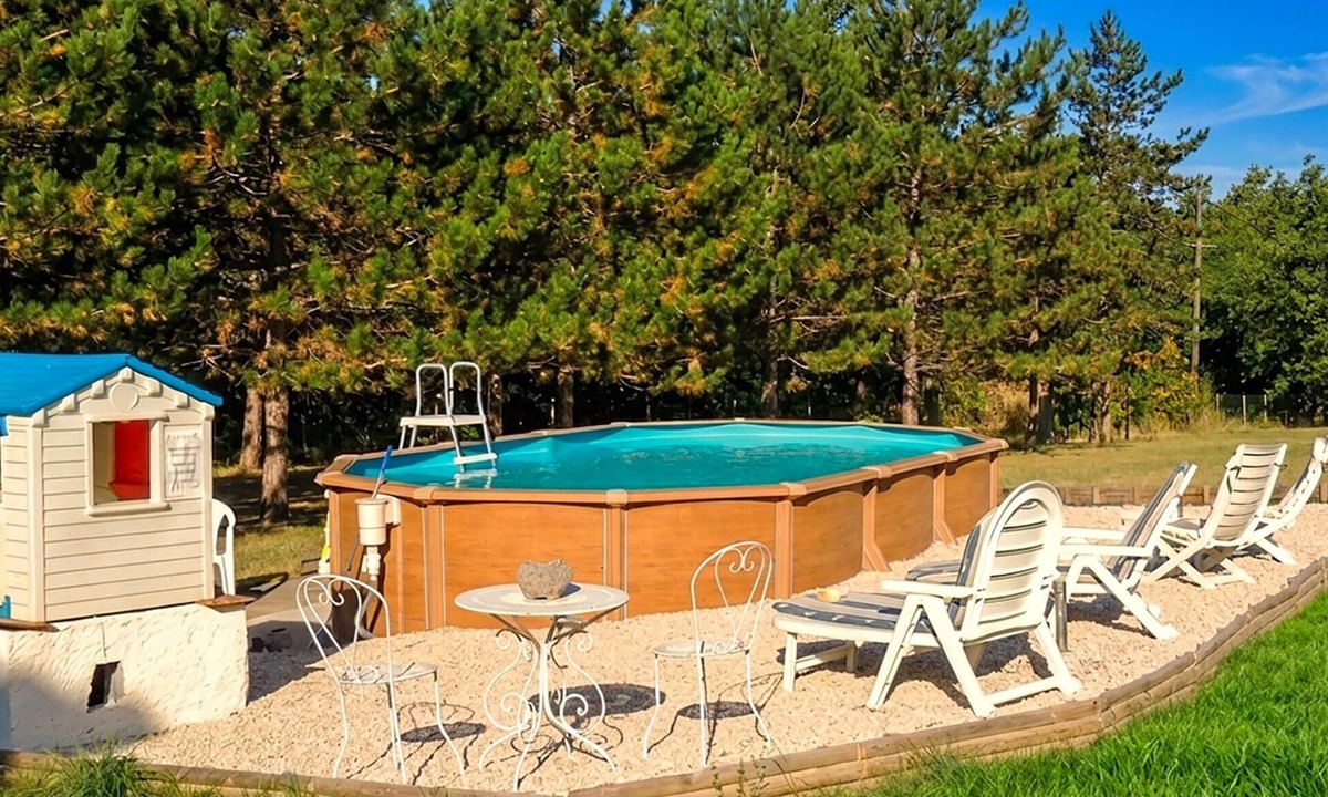 Les Tourrettes House | Cozy home in Les Tourrettes with swimming pool