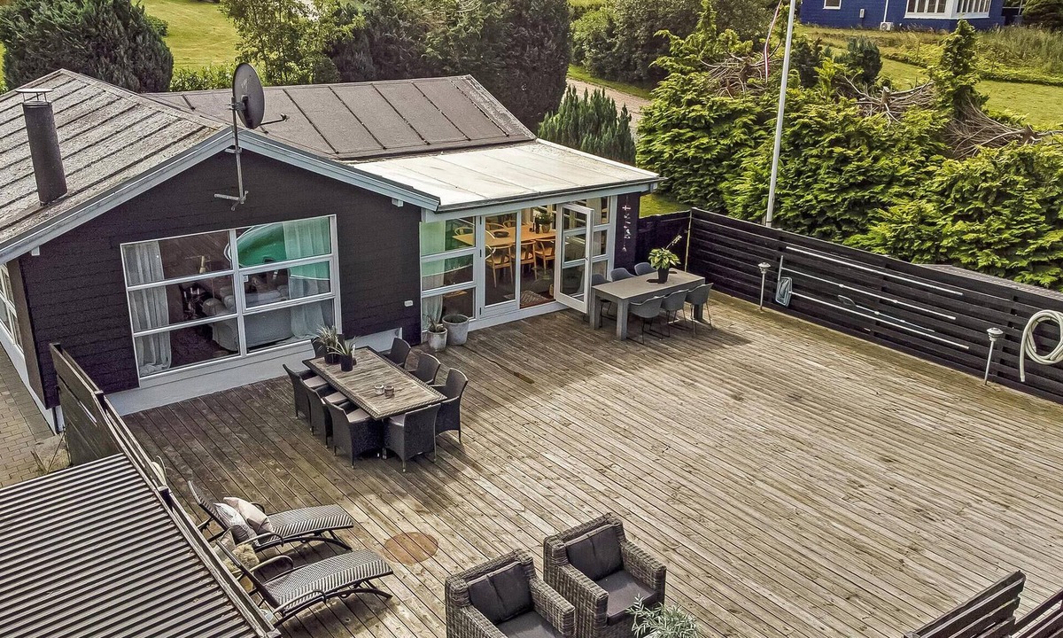 Logstrup House | Cozy home in Løgstrup with WiFi