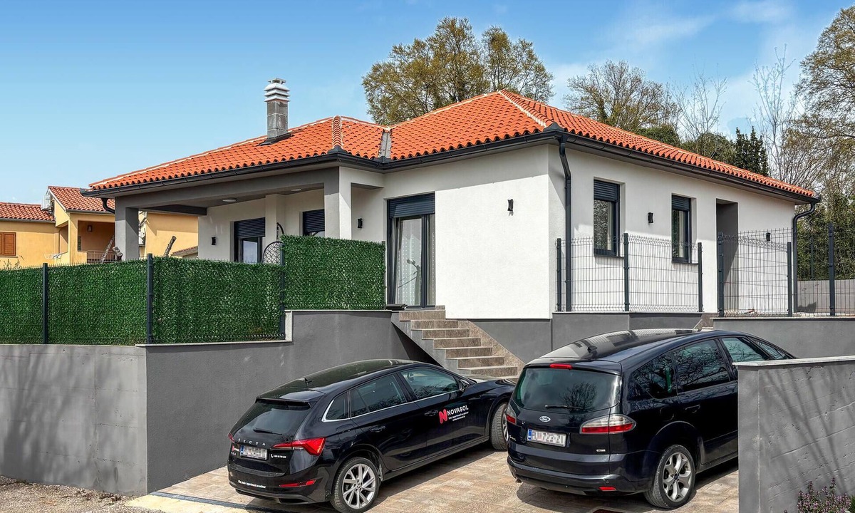 Nedescina House | Cozy home in Nedescina