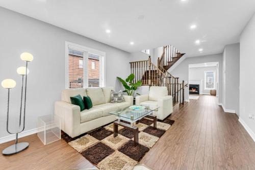Thorold House | Cozy Home in Niagara 10 mins from Falls and Brock