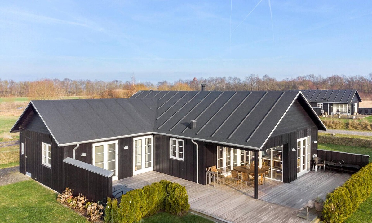 Nysted House | Cozy home in Nysted with sauna