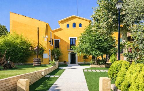 Can Trabal House | Cozy Home In Olerdola With Private Swimming Pool, Can Be Inside Or Outside