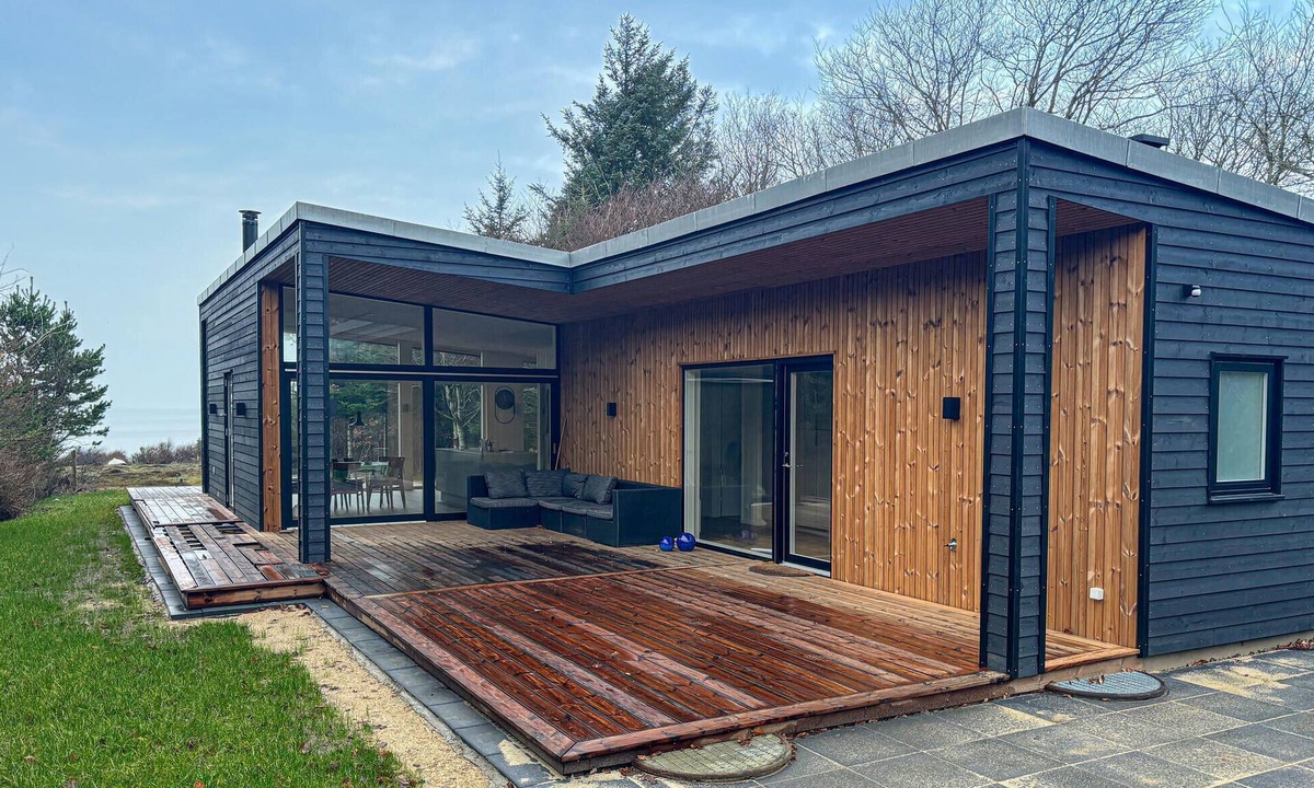 Spøttrup House | Cozy home in Spøttrup with sauna