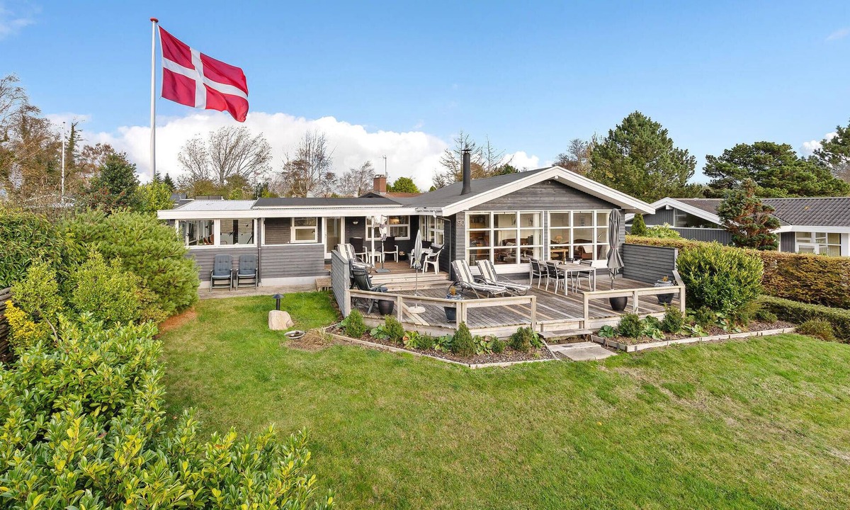 Kegnæshøj House | Cozy home in Sydals with kitchen