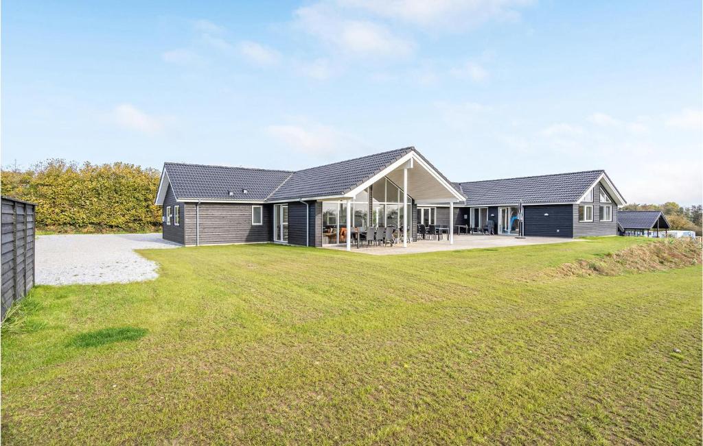Mommark Strand House | Cozy Home In Sydals With Sauna