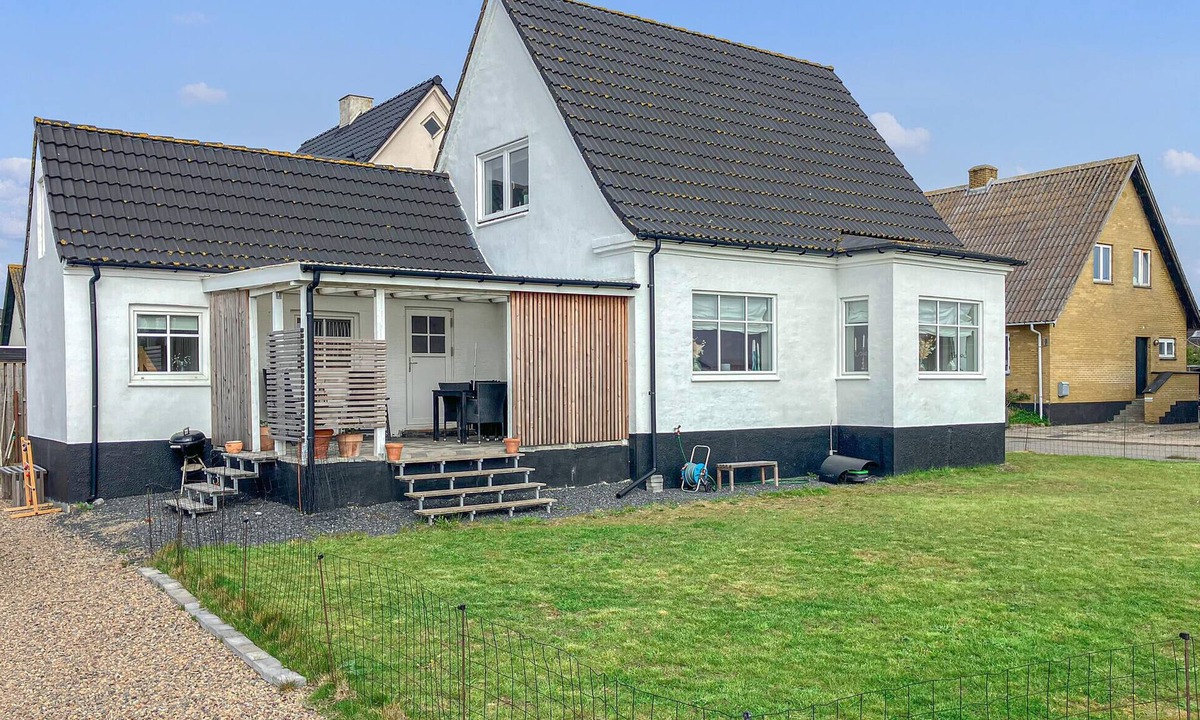 Thyboron House | Cozy home in Thyborøn with WiFi
